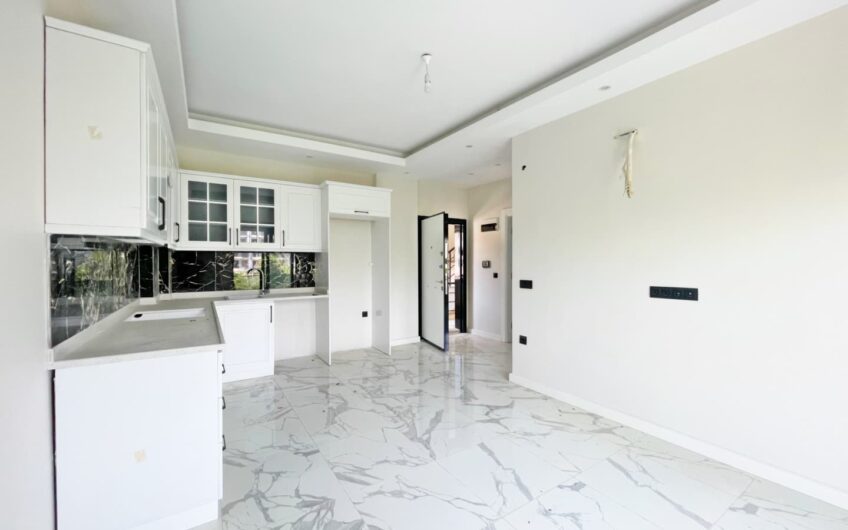 ALANYA OBA MAHALLESİNDE SATILIK SIFIR 1+1 DAİRE