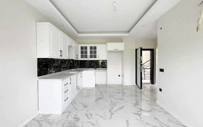 ALANYA OBA MAHALLESİNDE SATILIK SIFIR 1+1 DAİRE