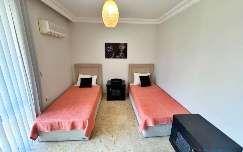 (Turkish) ALANYA MAHMUTLARDA SATILIK DENİZ MANZARALI LÜKS EŞYALI 3+1 DAİRE