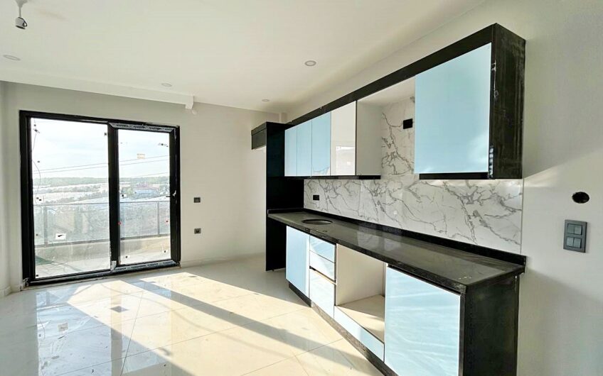 ALANYA PAYALLARDA SATILIK DENİZ MANZARALI SIFIR 1+1 DAİRE