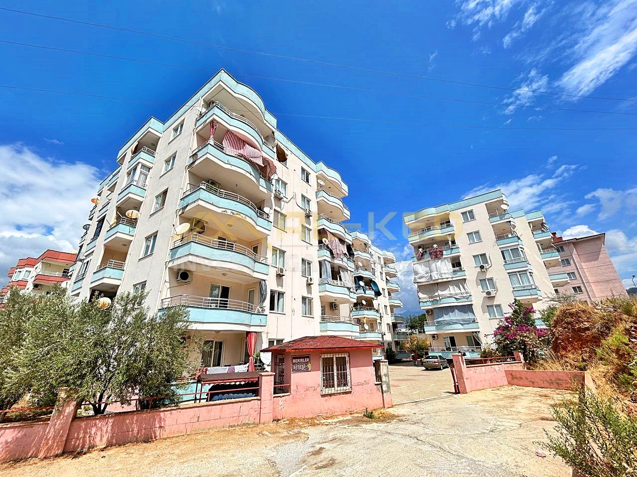 ALANYA TOSMUR’DA SATILIK 2 + 1 AMERİKAN MUTFAK MASRAFSIZ DAİRE